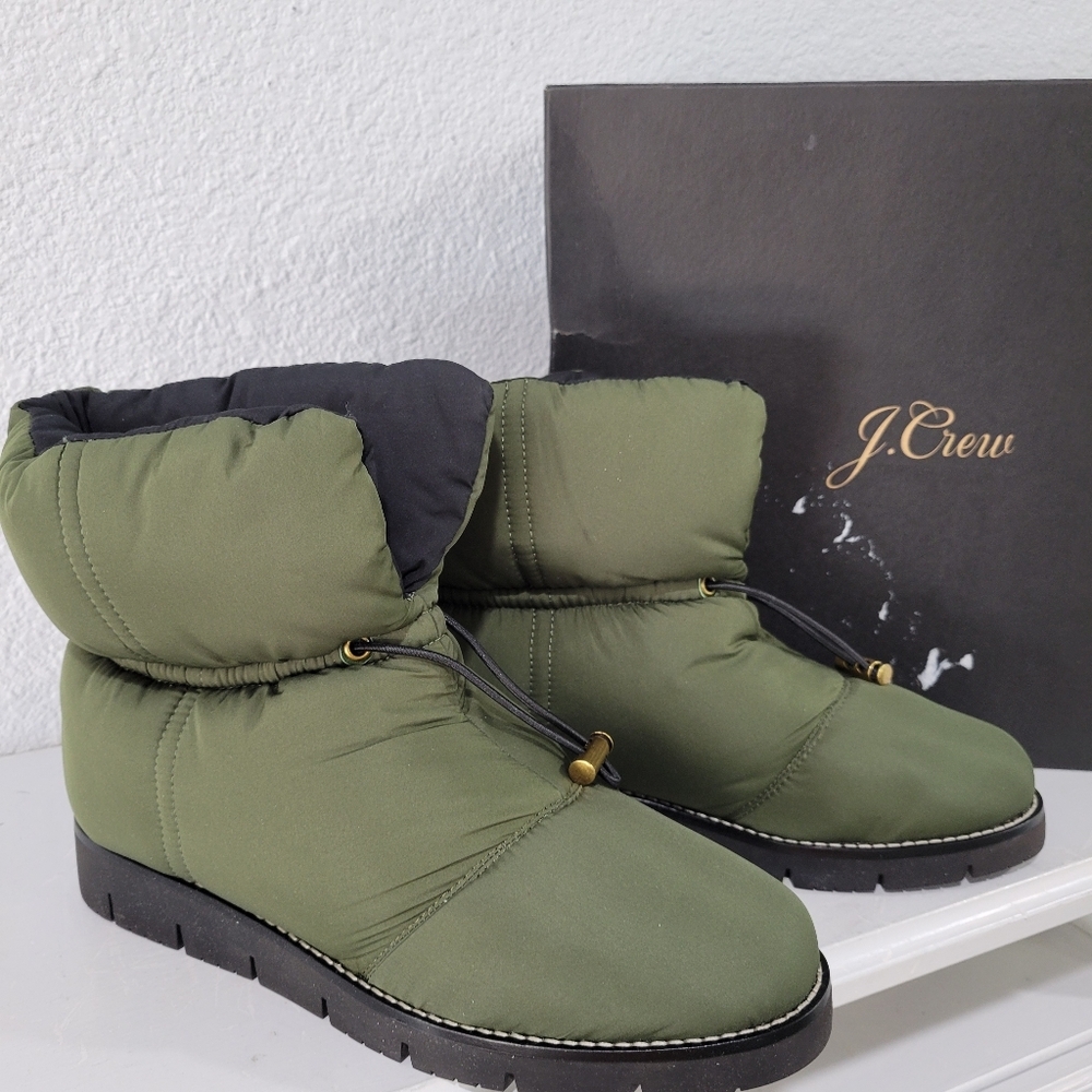 J Crew Elsa Puffer Boot With Primaloft BD325 Size 9 NWT